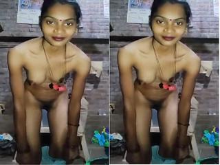 Desi Bhabhi Shows Her Boobs and Pussy