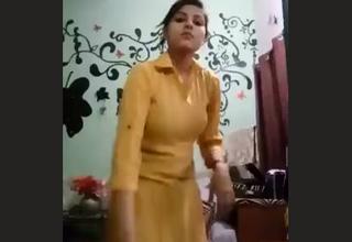 desi aunt bathing recorded