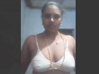 Horny bhabhi boobs and pussy show