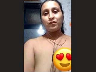 Bhabhi Showing Boobs On video call