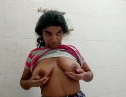 Desi Girl Showing Her Nude Body 4 Clips Part 3