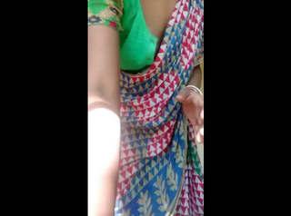 Desi Village aunty stripping nude