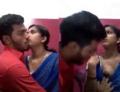 indian gf boobs sucked in cyber cafe