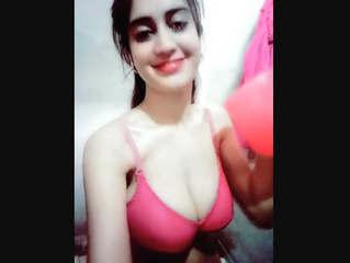 Pakistani Beautiful Big Boobs College Babe