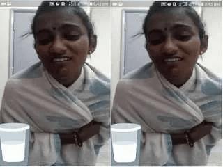 Tamil Girl Showing her Boobs Part 1