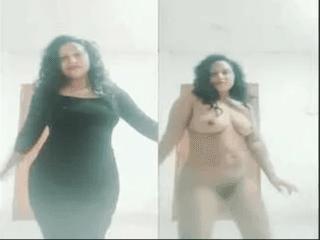 Sexy Lankan Girl Nude Dancing