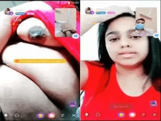 Sexy Desi Girl Showing Her Boobs and Pussy