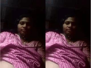 Horny Mallu Bhabhi Fingerring Part 2