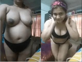 Indian Girl Pressing Her Boobs