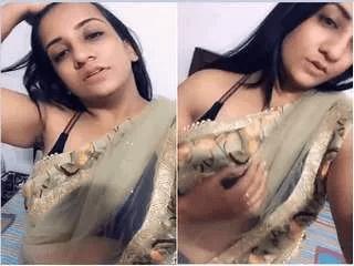 Super Hot Punjabi Girl Showing Her Boobs and Pussy Part 4