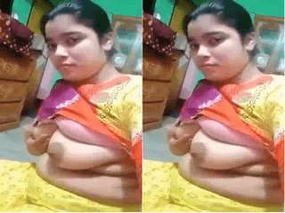 Horny Bangla Boudi Shows her boobs and Pussy Part 1