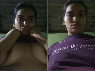 Desi girl Shows her Boobs