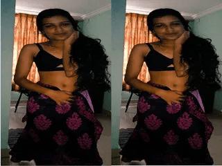 Desi Girl Shows her Boobs and pussy part 4
