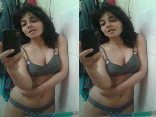 Sexy Desi Girl Showing Her Boobs and Pussy Part 2