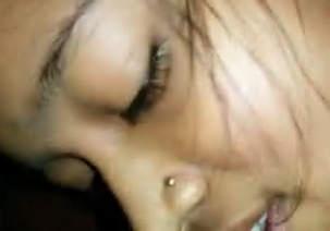 Desi housewife pussy licked by lover