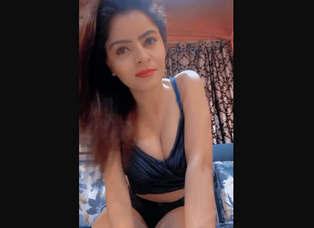 Indian Sexy desi girl on cam