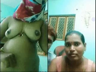 Tamil Wife Showing her Nude Body TO Fans