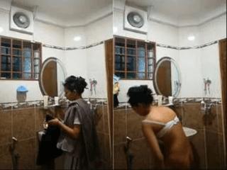 Tamil Girl Record her Nude Selfie For Lover Part 1