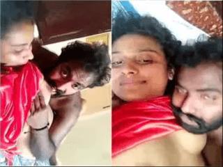 Desi Mallu Gf Boob Sucking and Pussy Licking By Lover