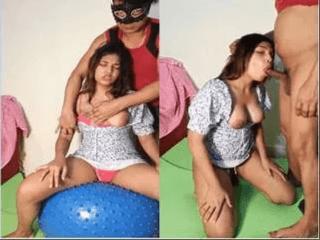 Famous Desi Couple Blowjob and Anal Fucking Part 204