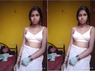 Cute Tamil Girl Shows her Nude Body Part 4