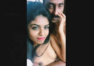 Hot Look Indian Girl ROmance With Boos