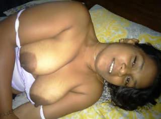 SriLankan Aunty Taking Husband’s Cock in Doggy Style