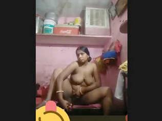 Horny Desi Bhabhi Masturbating