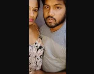 Desi hot couple paid show