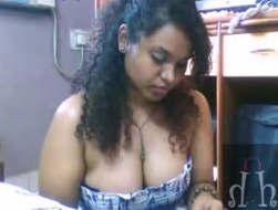 south indian babe lilly on live show