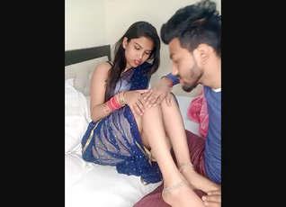 Indian hot college couple romance vdo