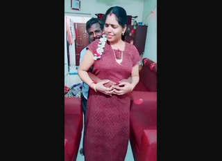 Mallu bhabhi MMS 6 Clips Merged into single File