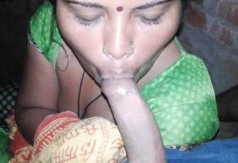 Mature Desi Bhabhi Blowjob