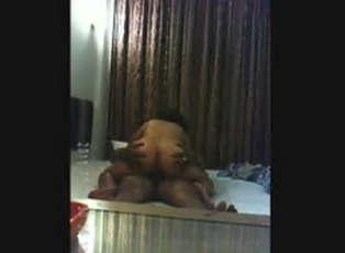 Sangeetha slutty Singapore Indian wife romance with hubby in hotel