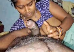 Indian Bhabhi Blowjob and Ridding Dick