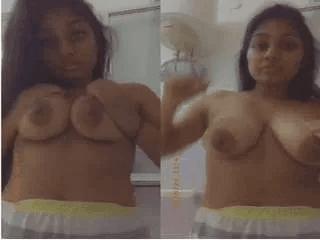 Sexy Desi Girl Showing Her Big Boobs