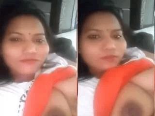 Sexy Bhabhi Showing Her Boobs and Pussy part 2