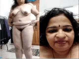 Horny Mallu Bhabhi Record her Nude Video For Lover Part 1