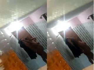 Desi Tamil Bhabhi Bathing Record In Hidden Cam