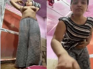 Sexy Desi Girl Strip her Cloths and Showing her Nude Body Part 4