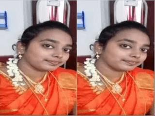 Tamil Wife Showing her Boobs and Pussy On Video Call