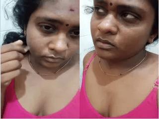 Sexy Tamil Bhabhi Shows Her Boobs and Pussy Part 1