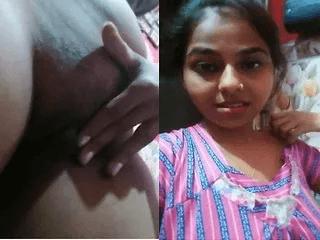 Horny Indian girl Shows Her Boobs and Pussy