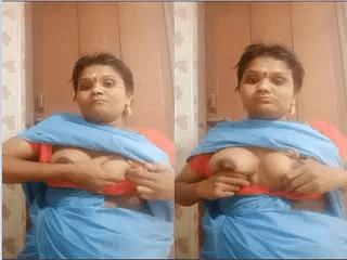 Telugu Wife Shows Boobs and pussy