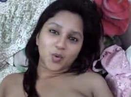 Desi Couple Home made sex vdo part 1