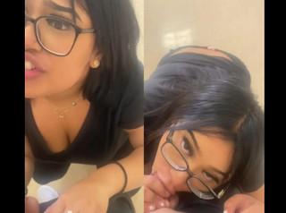 Thick Nerd Student Sucking Dick in the Campus Library