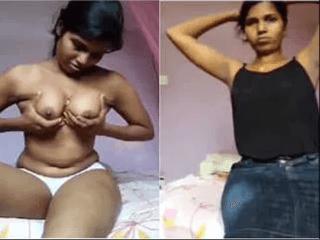 Tamil Girl Shows her Boobs